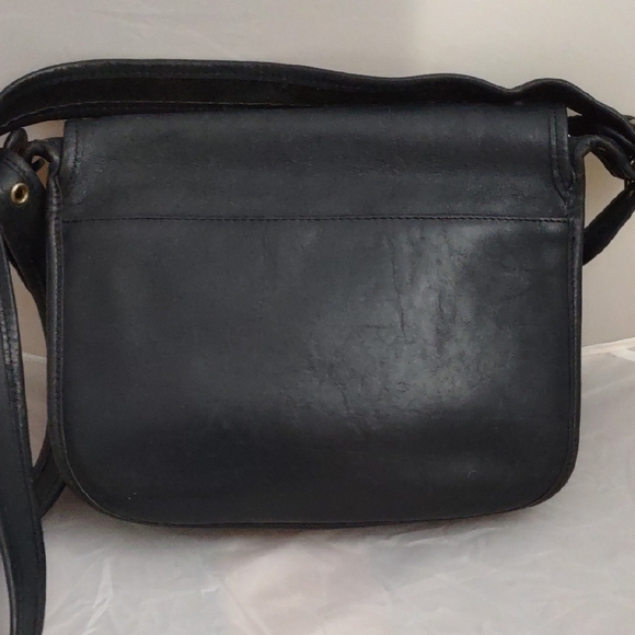 Vintage Coach Patricia Legacy Black Leather Crossbody Bag - Picture 2 of 11